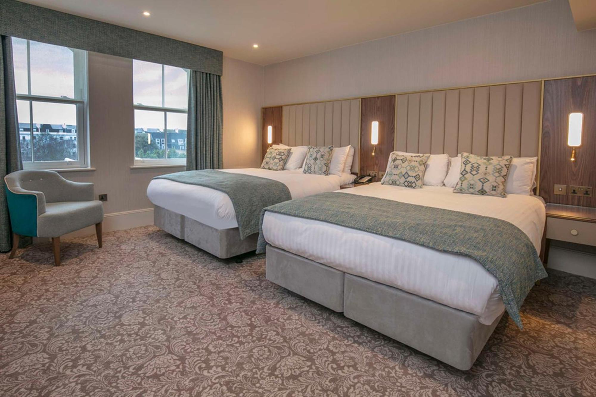 Voco The Clifton Folkestone By Ihg Hotel Bagian luar foto