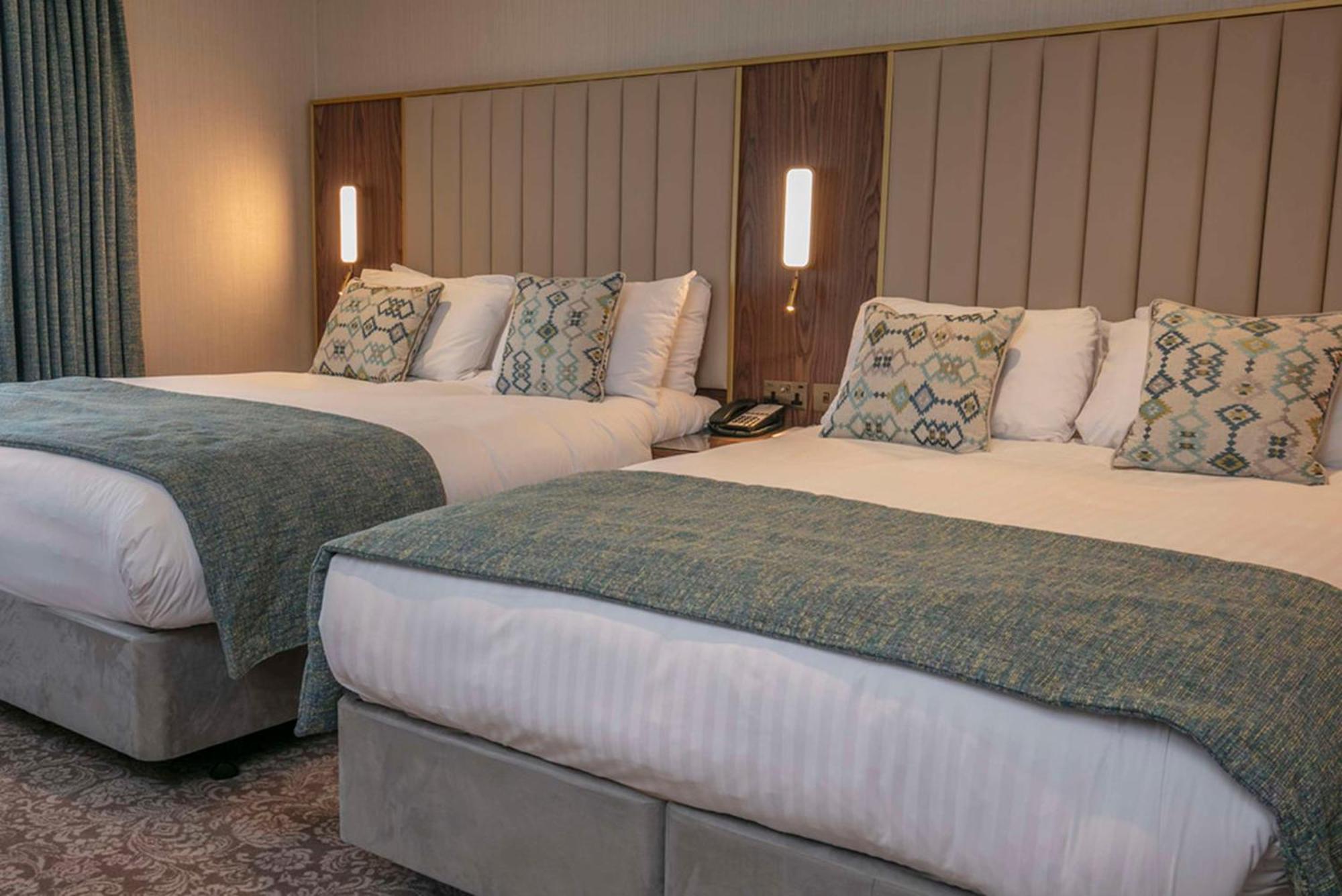 Voco The Clifton Folkestone By Ihg Hotel Bagian luar foto