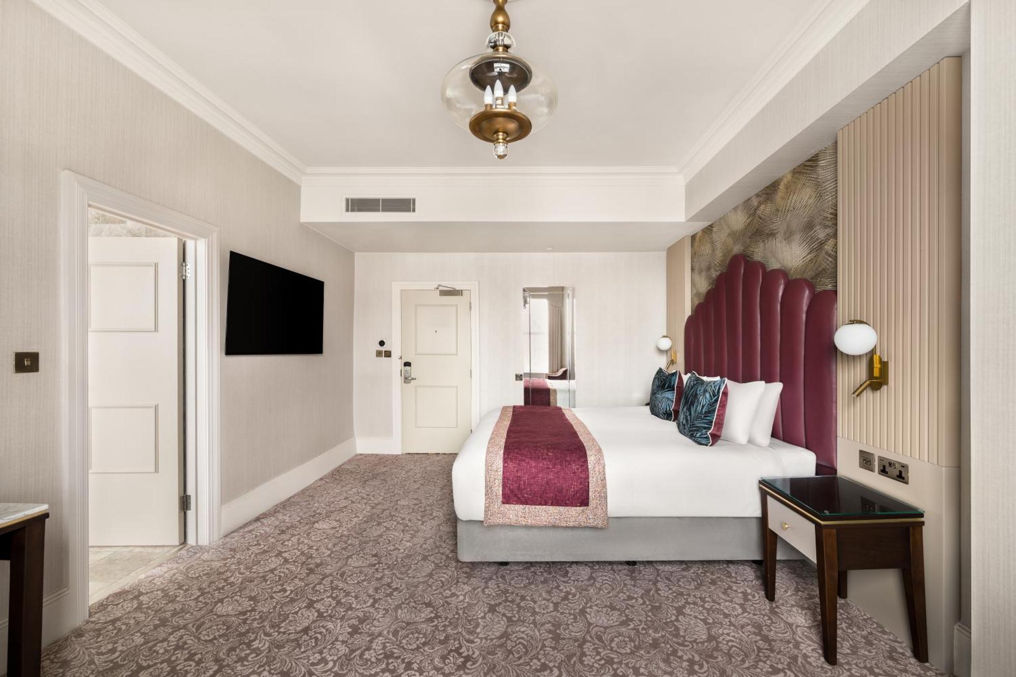 Voco The Clifton Folkestone By Ihg Hotel Bagian luar foto