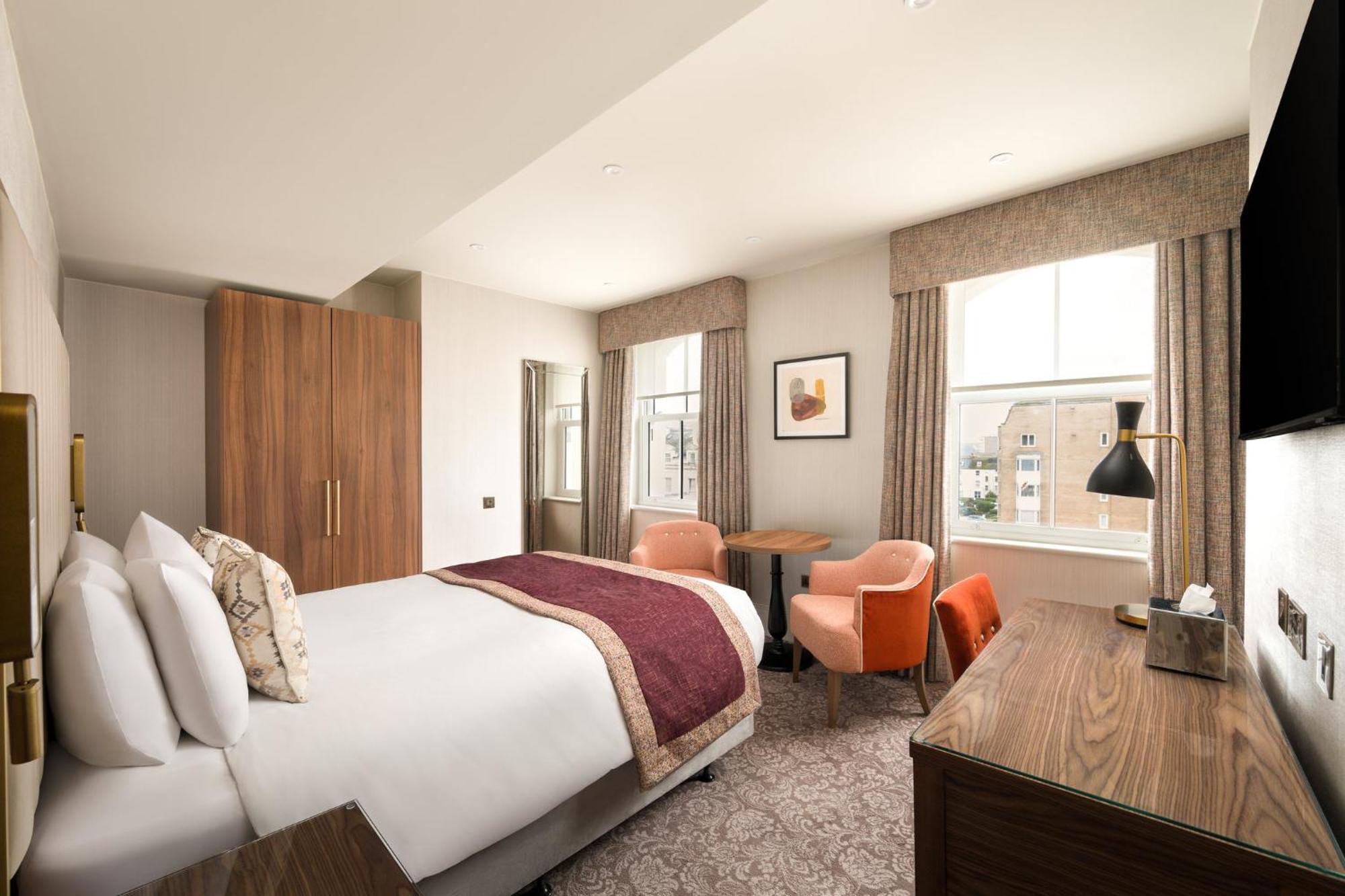Voco The Clifton Folkestone By Ihg Hotel Bagian luar foto